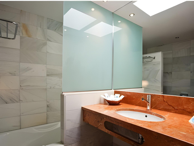 Bathroom 5, Hotel Spa Sagitario Playa, Baleares