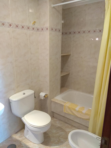 Bathroom 2, Hostal Brisa do mar, Pontevedra