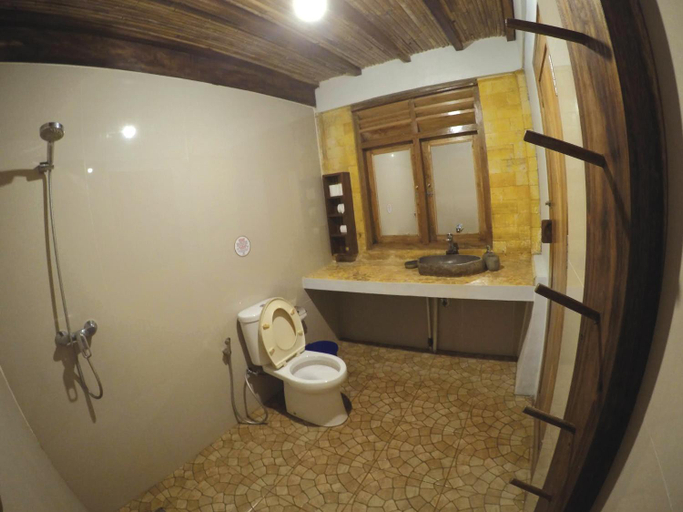 Bathroom 5, Villa Monyet Java, Pangandaran