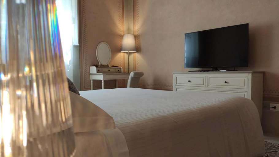 Bedroom 17