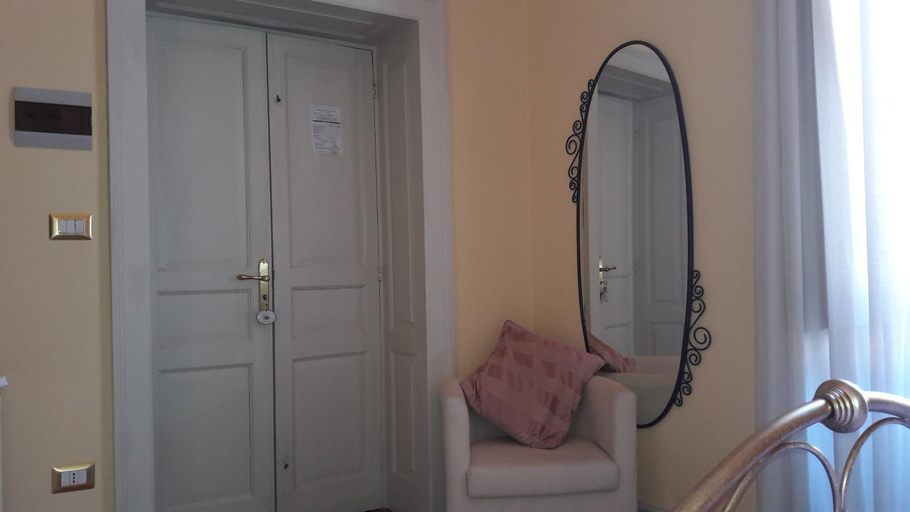 Others 5, B&B Casa Laviano, Potenza