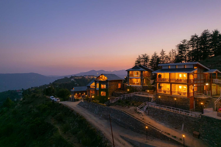 Others 3, StayVista at Sarog Cottage at Daafi With Bonfire, Shimla