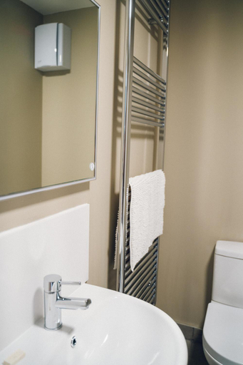 Bathroom 3, Llety Arall, Gwynedd