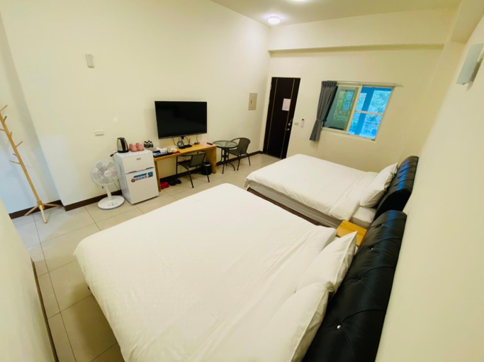 Bedroom 12