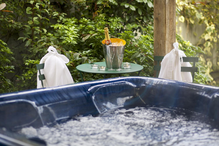 Sport & Beauty 2, The Hare & Hounds Hotel, Gloucestershire