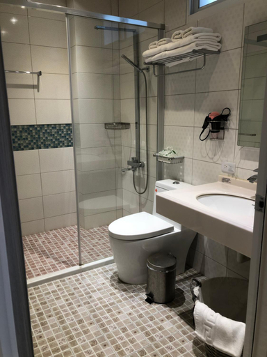 Bathroom 3, 玉灣鵬灣民宿Jade Bay B&B, Pingtung