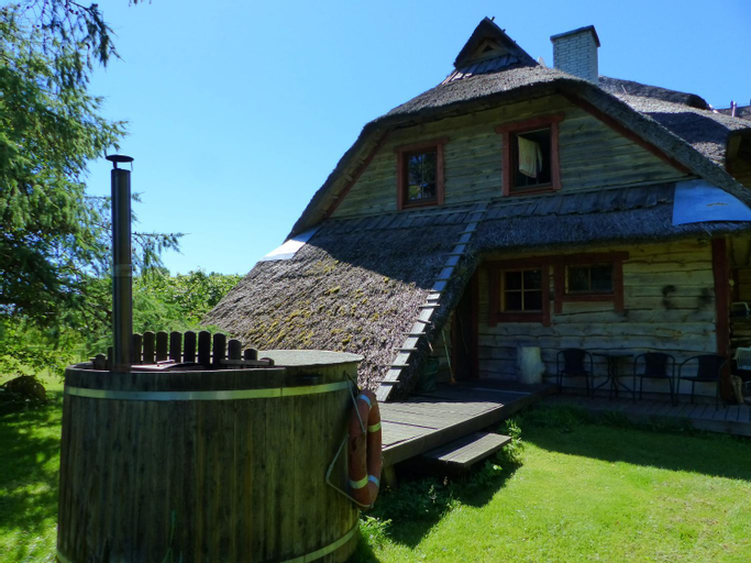 Toomalouka Tourist Farm, Salme