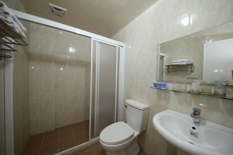 Bathroom, Fu Bei Man Yi Bed and Breakfast, Hualien