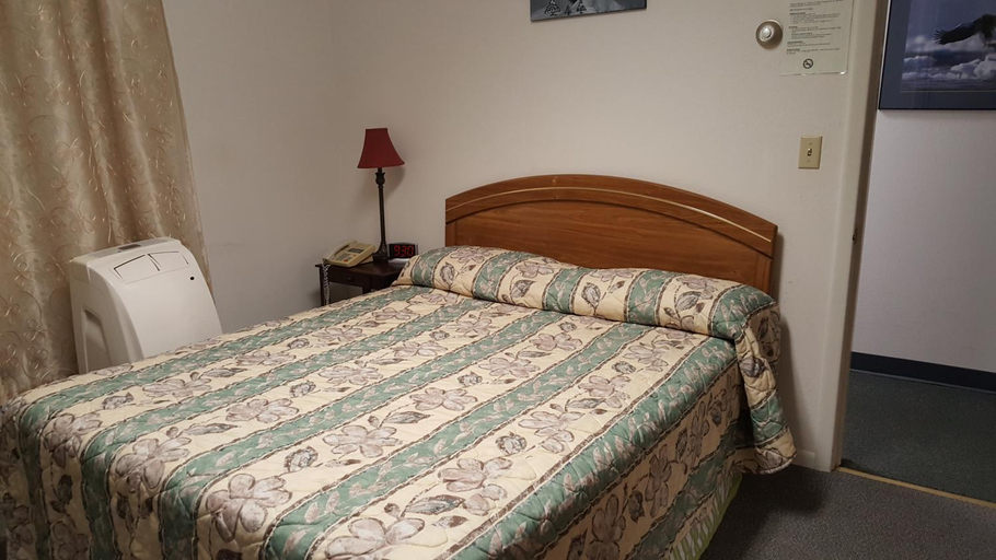 Others 5, Borealis Inn, Fairbanks North Star
