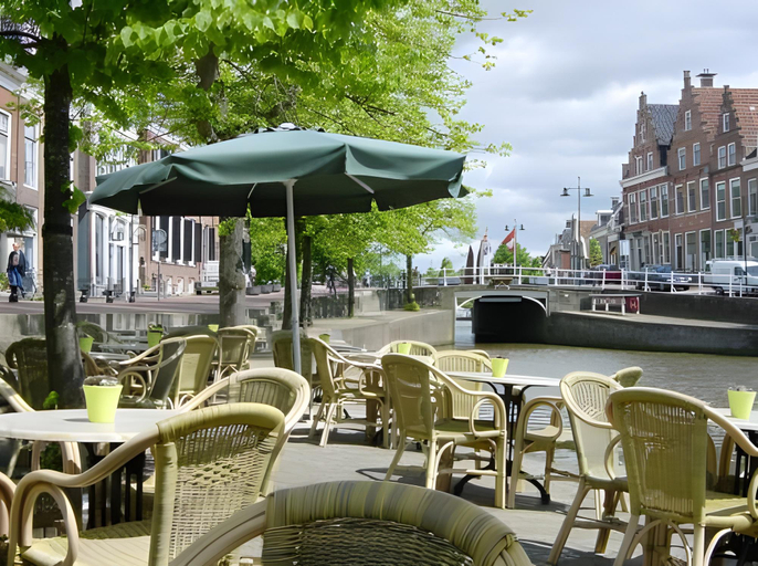 Food & Drinks 5, Hotel Cafe Restaurant 't Raedhus, Dongeradeel
