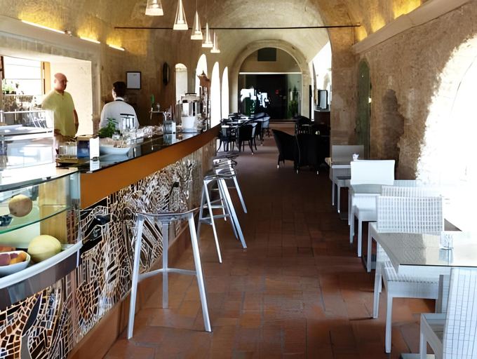 Food & Drinks 4, Quarte Sayal, Sassari
