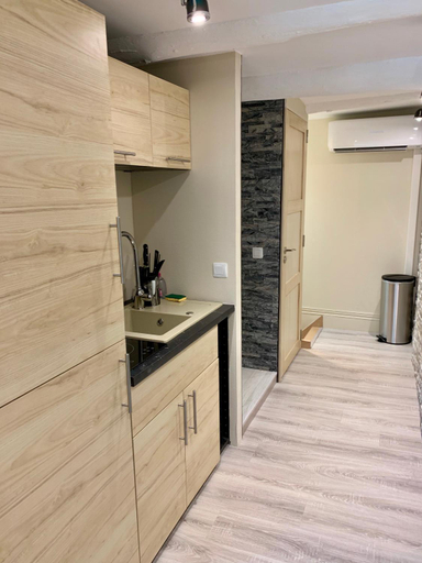 Dining Room 10