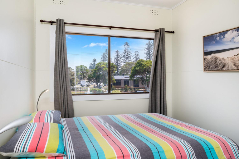 Bedroom 2, SunnySide Up Unit 1, 3 McDonalds Place Evans Head, Richmond Valley Bal
