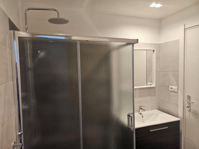 Bathroom 4, MiPA, Messina