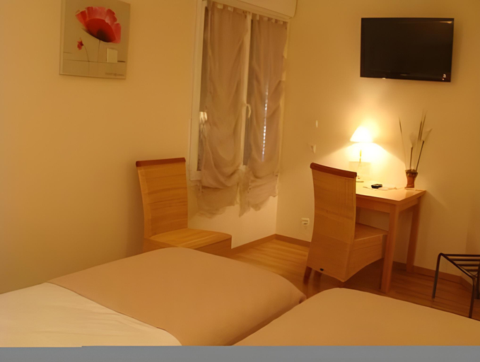 Bedroom, Hotel Le Lion d'Or, Aveyron