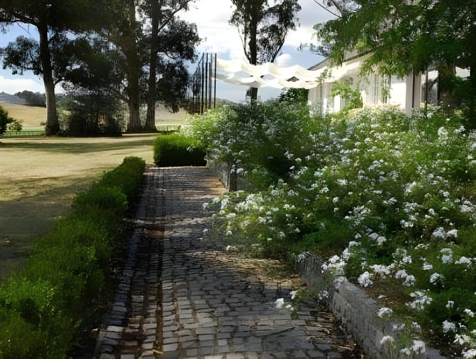 Others 5, Estancia Ave Maria, Tandil