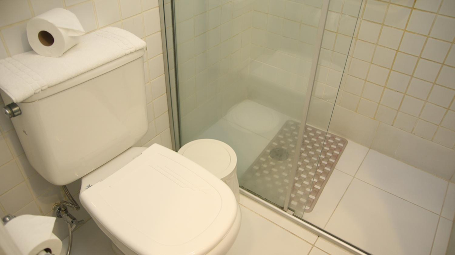 Bathroom 2, The Park Hall Flat Service Higienopolis, São Paulo