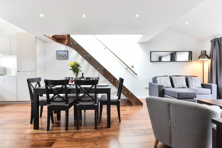 Others 4, Central Apartments, London