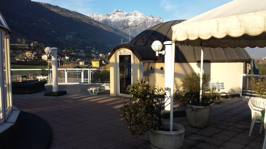 Food & Drinks 5, Etoile Du Nord, Aosta