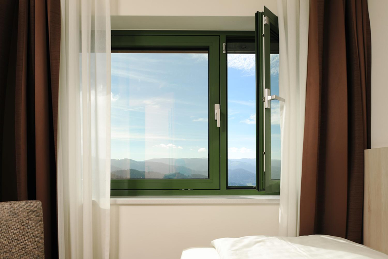 Bedroom, Haus Maria Lindenberg, Breisgau-Hochschwarzwald