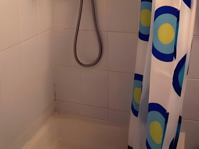 Bathroom 3, Idi, Crete