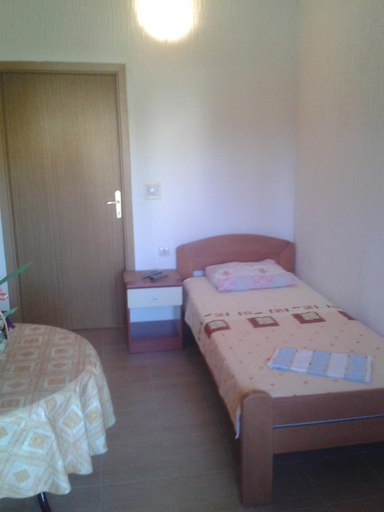 Others 5, Guesthouse Lautasevic