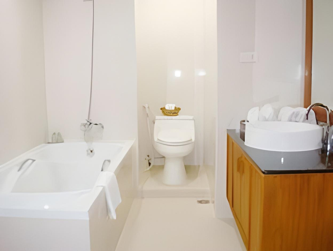 Bathroom 2, Chiang Mai Phucome Hotel, Muang Chiang Mai