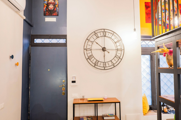 Others 5, Colorful Design Loft Near Villa Pamphili , Roma