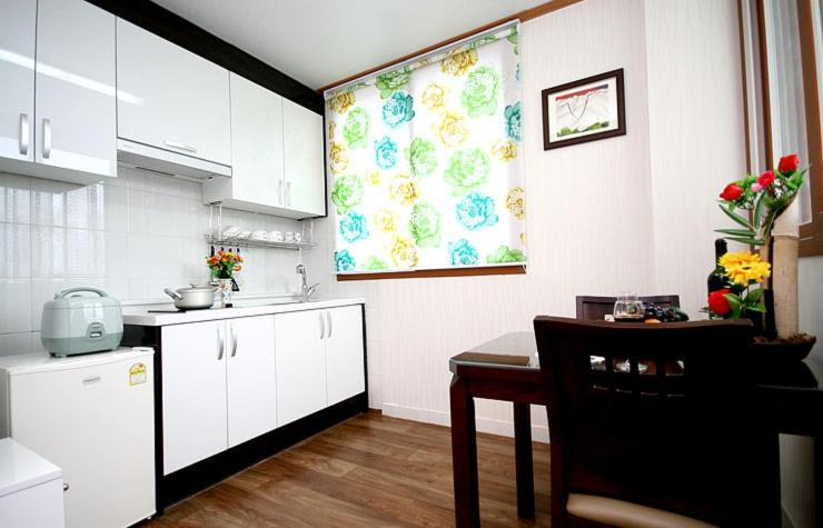 3, Lahoya Pension, Chuncheon