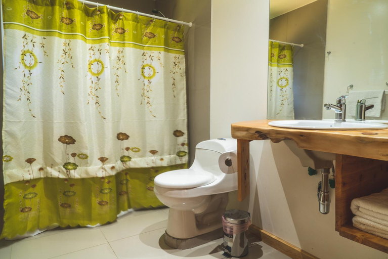 Bathroom 4, Complejo Cabanas Quilamalen, Cautín