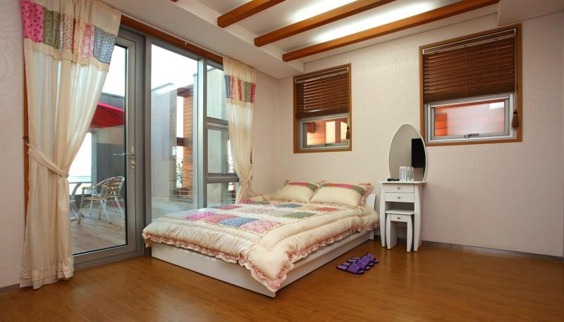 Bedroom 2, Uljin Marina Pension, Uljin