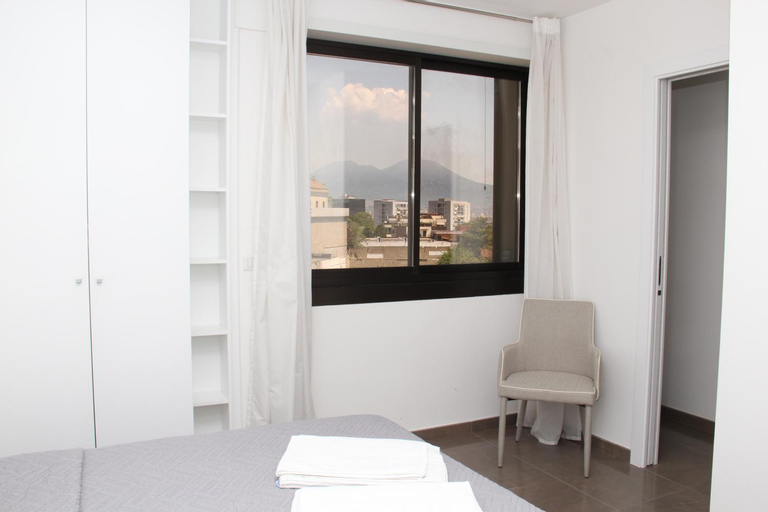Mondo Suites Apartments, Napoli
