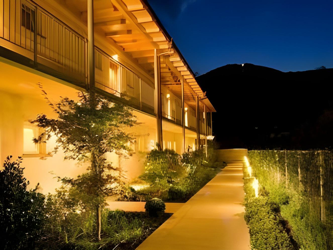 Others 3, Garden Residence, Bolzano
