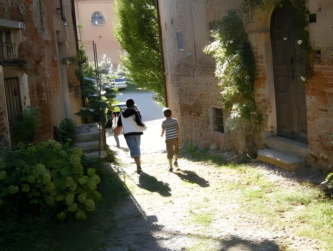 Others 5, Ca borgo vecchio, Torino