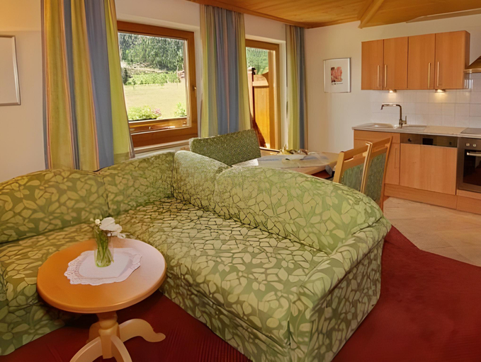 Bedroom 2, Meerberg Achensee, Schwaz