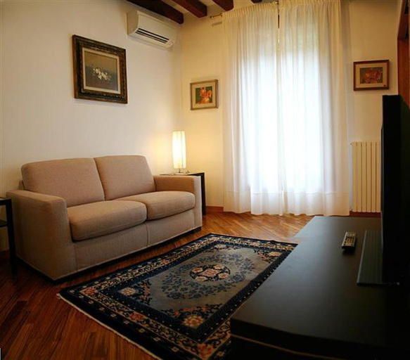 Facilities 5, Renato Apartment, Venezia