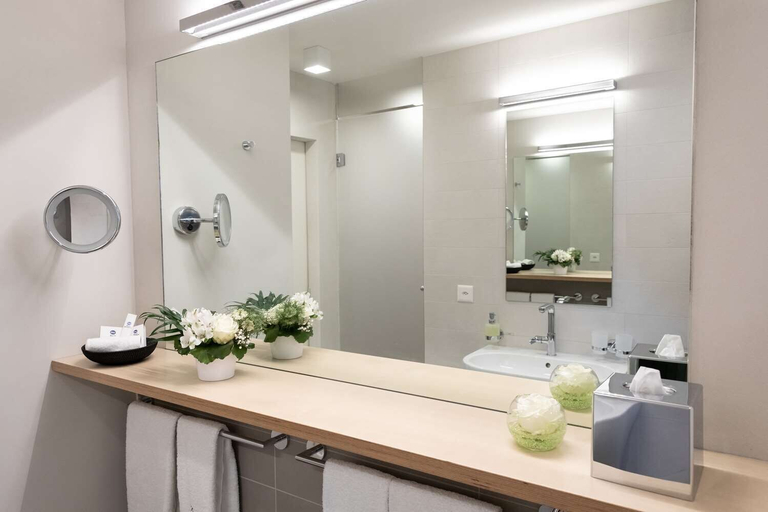 Bathroom 7