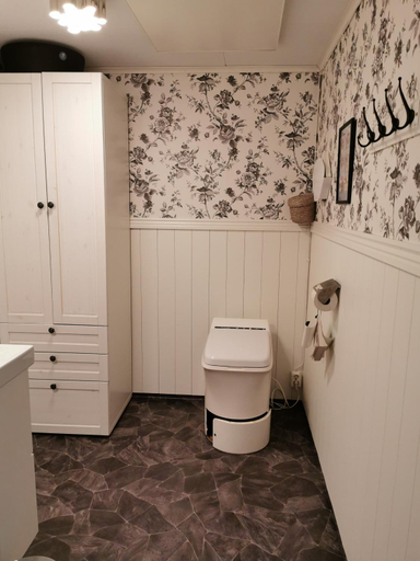 Bathroom 2, Arctic gourmet cabin, Kiruna