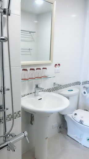 Bathroom 2, 台東舒活親子友善民宿編號1185號, Taitung