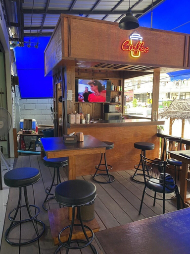 Food & Drinks, Karon Studio Service Apartment, Phuket Island