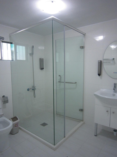 Bathroom 2, Amy Walker B&B 民宿編號706號, Taitung