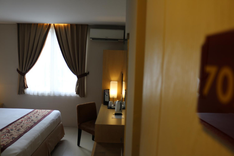 Bedroom 25