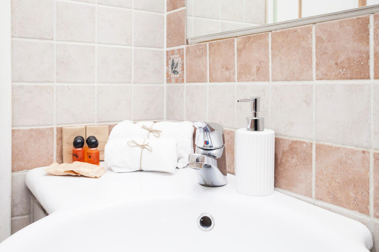 Bathroom 2, Tritone 91 Apartments, Roma