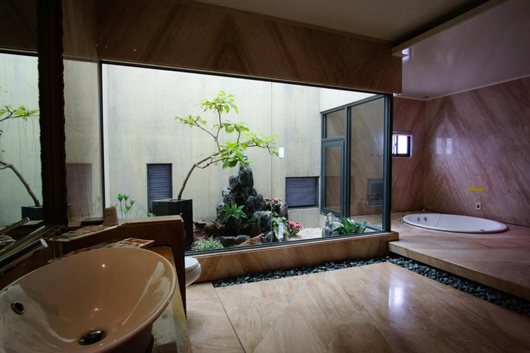 Bathroom 2, City Water Stack Motel, Taichung