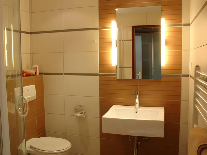 Bathroom 4, Klaus Im Weinviertel, Mistelbach