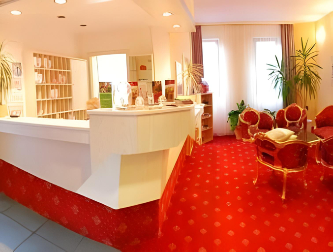 Public Area 2, Hotel Das Kleine Ritz, Rems-Murr-Kreis