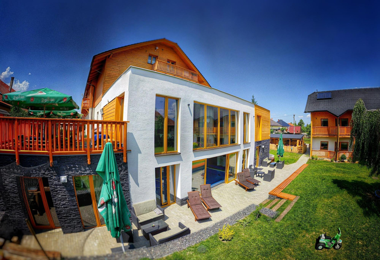 Exterior & Views 2, Penzión Mária, Liptovský Mikuláš