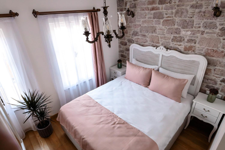 Bedroom 4, Ali Barıs Pansiyon, Ayvalık