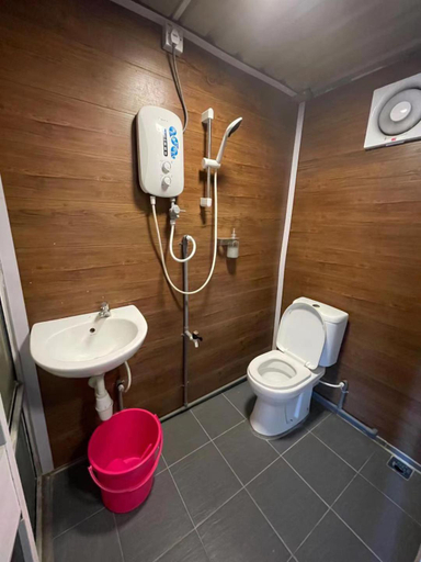 Bathroom 3, Paya Debloc Village, Mersing