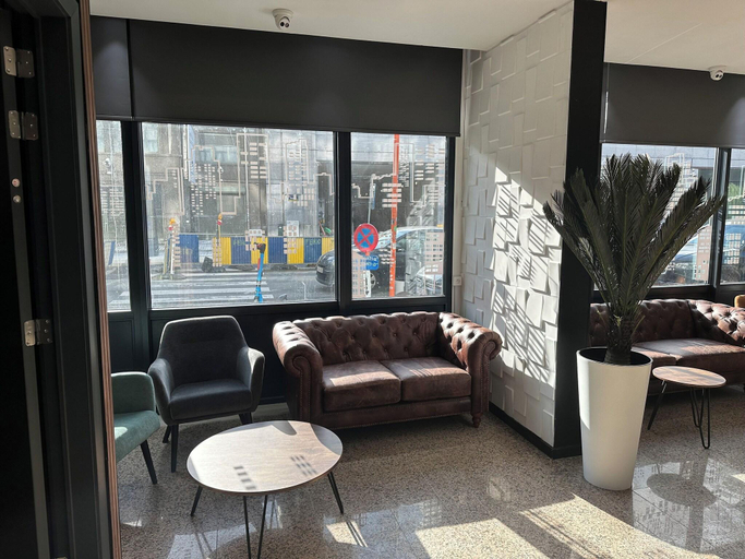 Public Area 5, Hotel Galaxy, Bruxelles